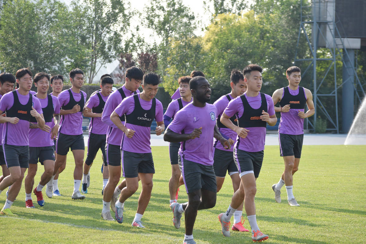 中超夏季转会期内援